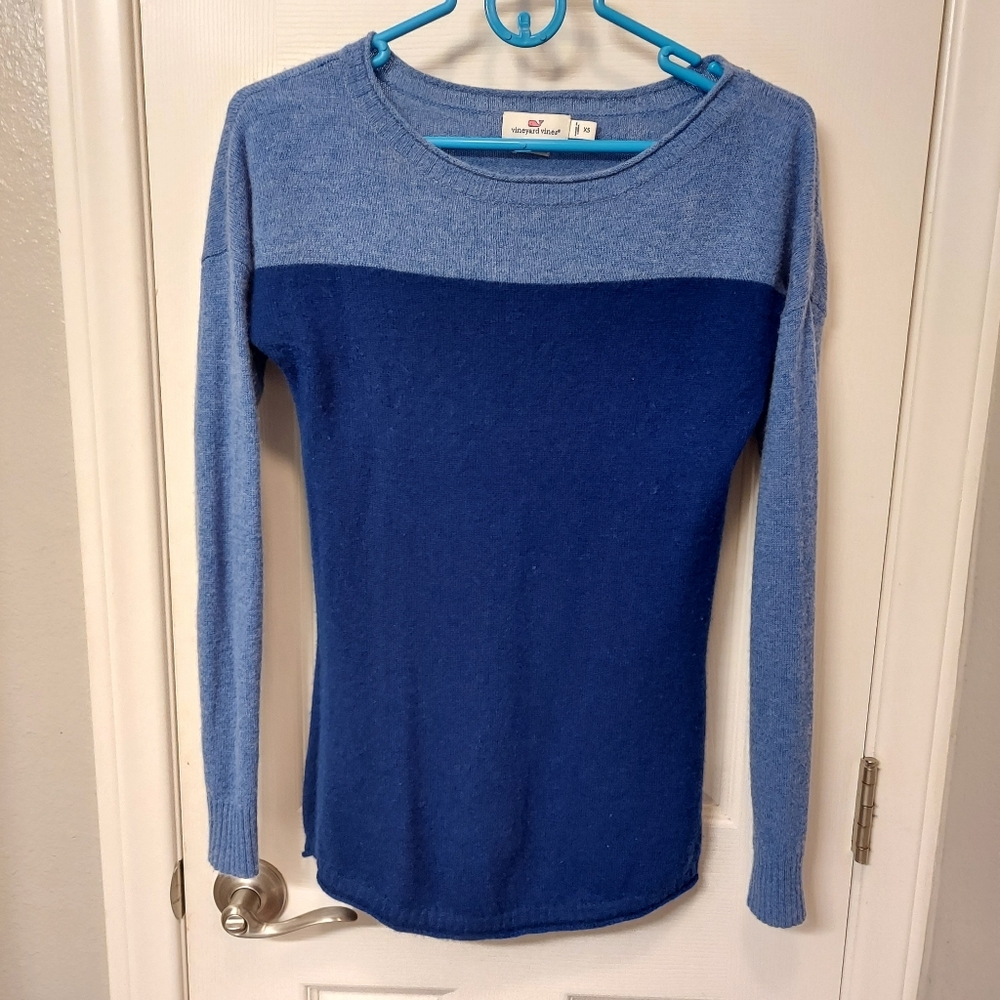 Vineyard vines merino wool and cashmere sweater